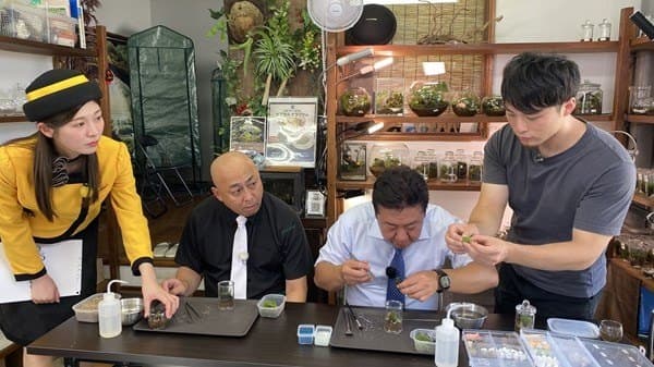 Moss Country店内で行われた「錦鯉が行く!のりのり散歩」の撮影風景